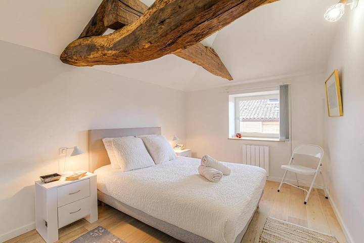 Gîte pour 4 personnes à Ville-sur-Jarnioux