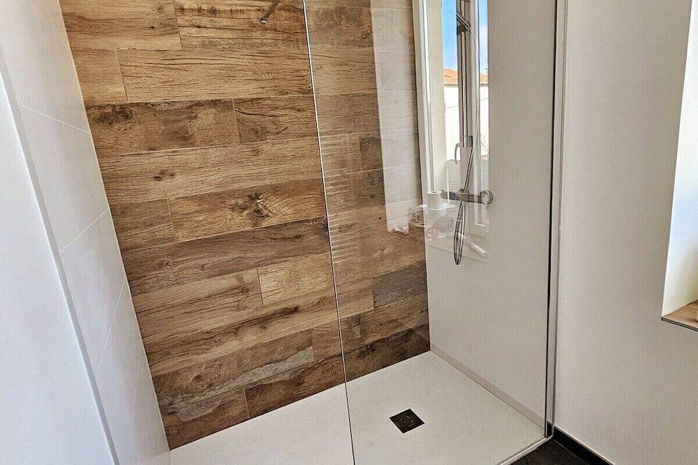 Appartement entier, Le Chalet entre Eurexpo et St Exupéry in Genas, Lyon et ses environs