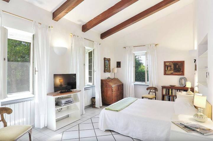 Villa für 10 Personen, mit Whirlpool und Garten sowie Sauna in Massa - 4