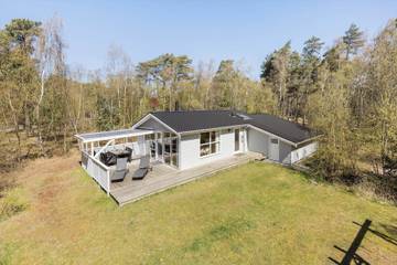 Ferienhaus für 6 Personen, mit Sauna und Terrasse, kinderfreundlich auf Bornholm