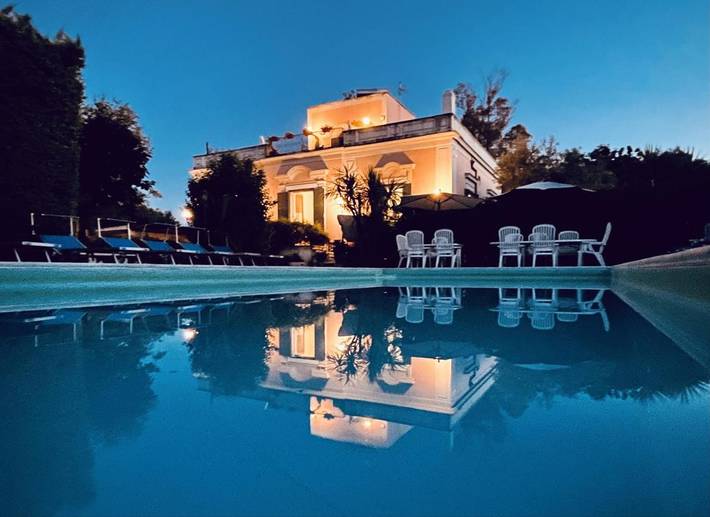 Chambre d’hôte pour 2 personnes, avec jardin et piscine à Trani - 3