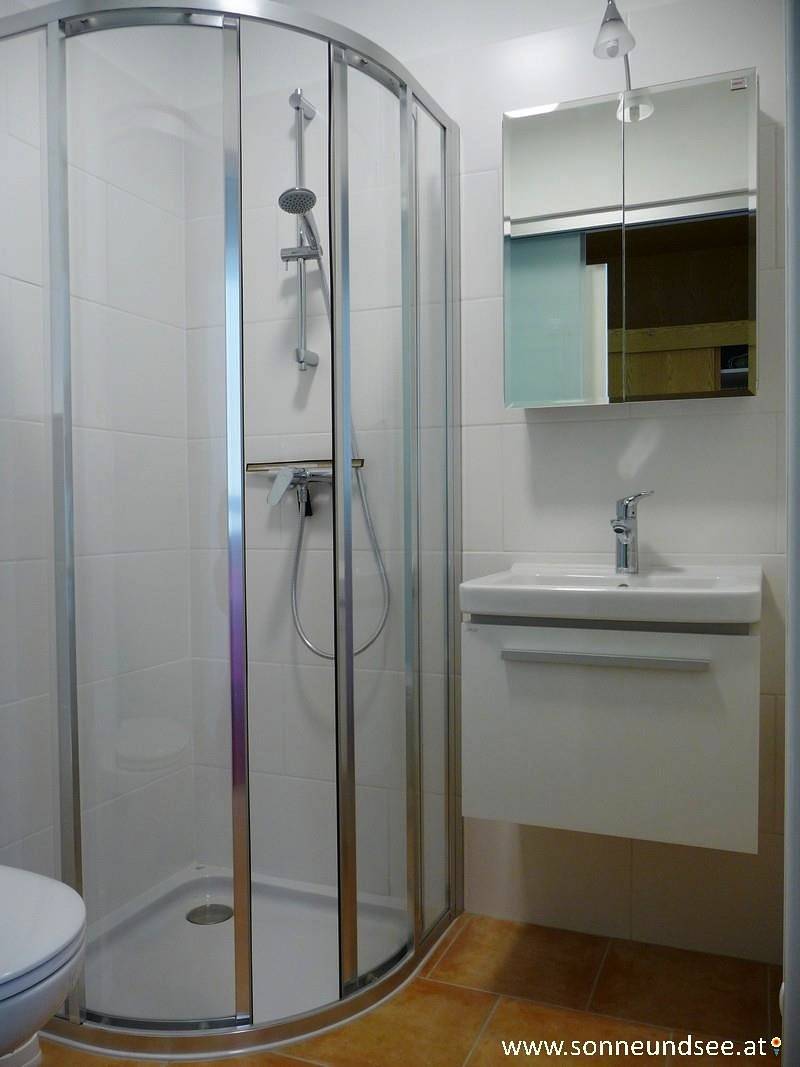 Ganze Ferienwohnung, Appartement5 für 2 Personen mit Küche, Bad, Balkon in Bodensdorf, Gerlitzen