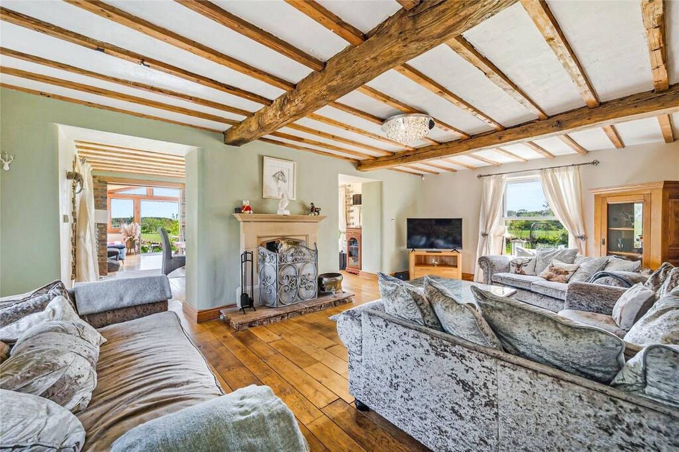 Meagill farmhouse-hot tub country in Nidderdale AONB