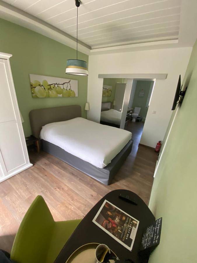 Chambre d’hôte pour 3 personnes, avec terrasse