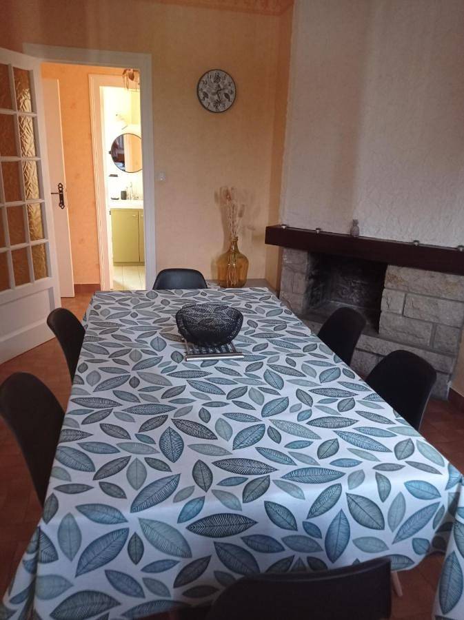 Gîte pour 4 personnes, avec terrasse à Bas-en-Basset - 3
