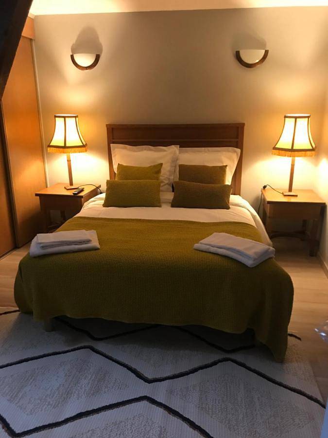 Double Room with Private Bathroom in Illiers-Combray, Région de Chartres