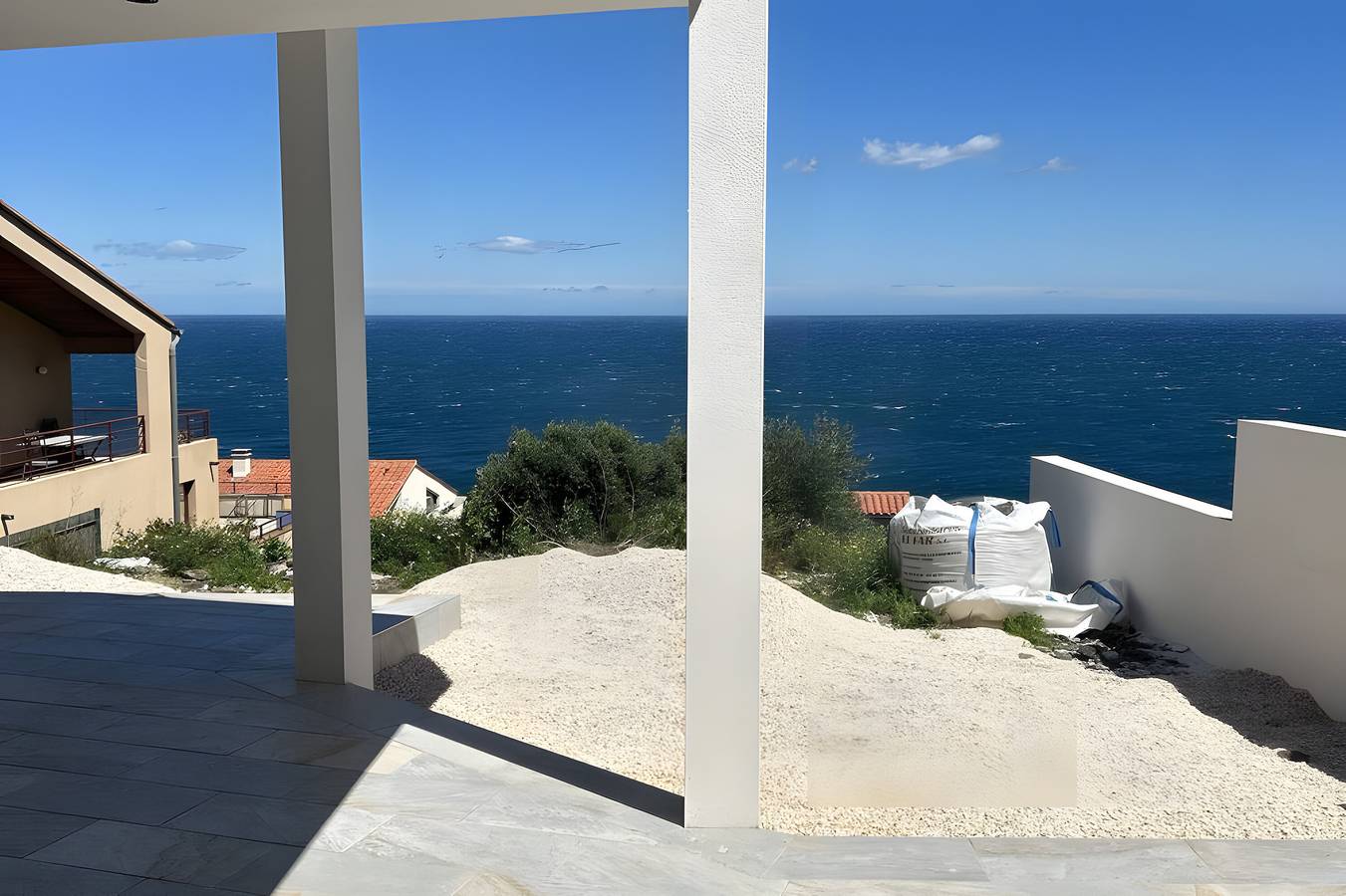 Dream vacation in a beautiful villa with exceptional sea view in La Côte Vermeille, Cerbère
