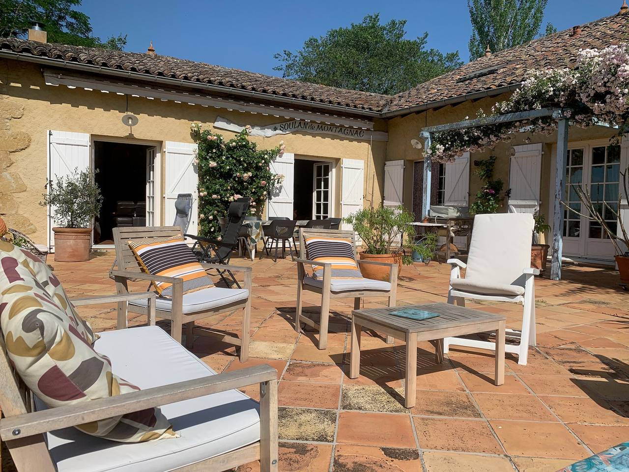 Charaktervolle Villa Le Paradis 4: Stil, Komfort, Ruhe & privater Pool in Saint-Frajou, Haute-Garonne