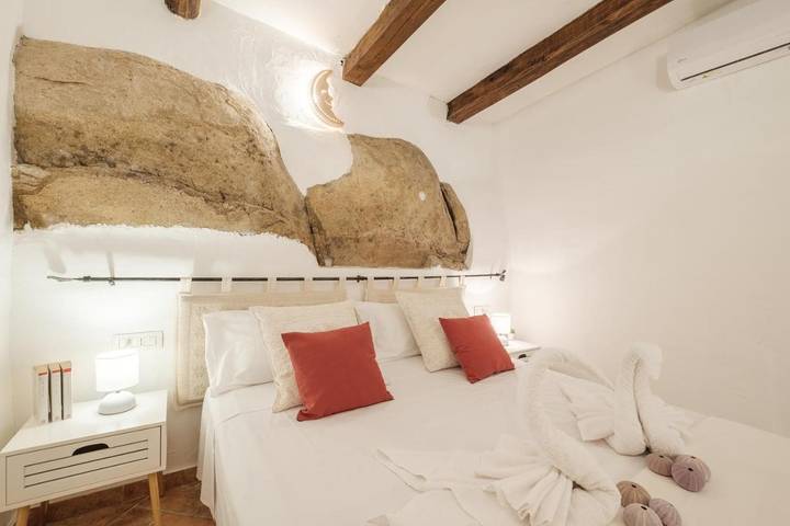 Villa pour 6 personnes, avec piscine et vue ainsi que terrasse et jardin dans La Maddalena - 3