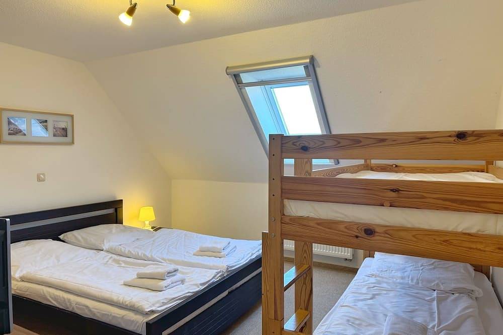 Ganze Wohnung, Haus der Seeadler - Ferienwohnung 4 in Lietzow, Nationalpark Jasmund