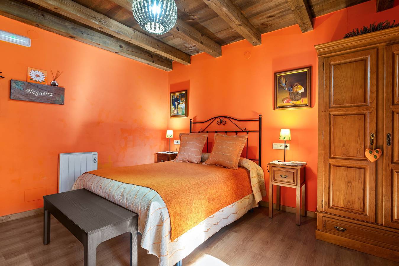 Gîte rural 'Nogueira' avec vue sur la montagne, terrasse privée et Wi-Fi in A Fonsagrada, Province de Lugo