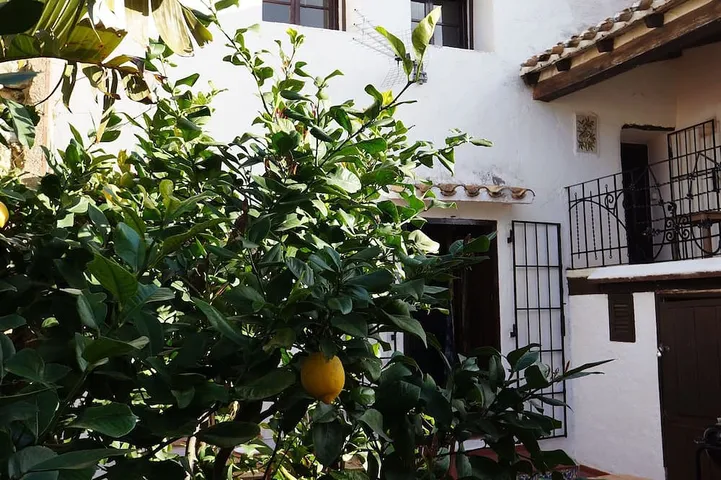 Villa pour 4 personnes, avec piscine et balcon, animaux acceptés - 1