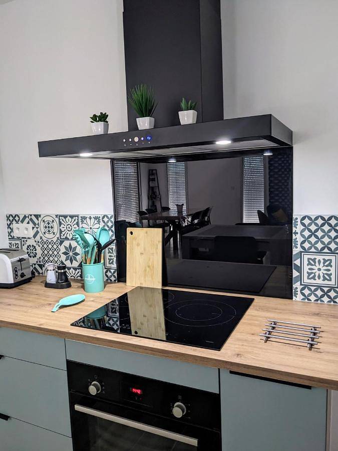 Two-Bedroom House in Puygouzon, Région d'Albi
