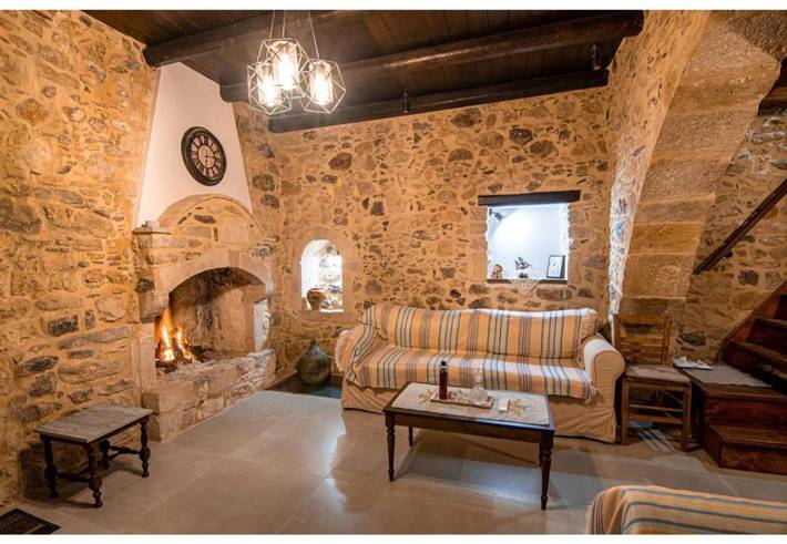 Maison d’hôte pour 3 personnes, avec terrasse à Chersónissos