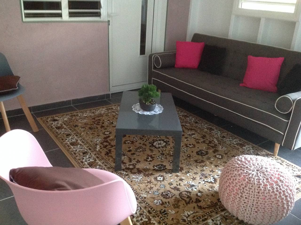 Ganze Wohnung, Ruhige Wohnung in Les Abymes mit Klimaanlage – 70 m² in Les Abymes, Guadeloupe