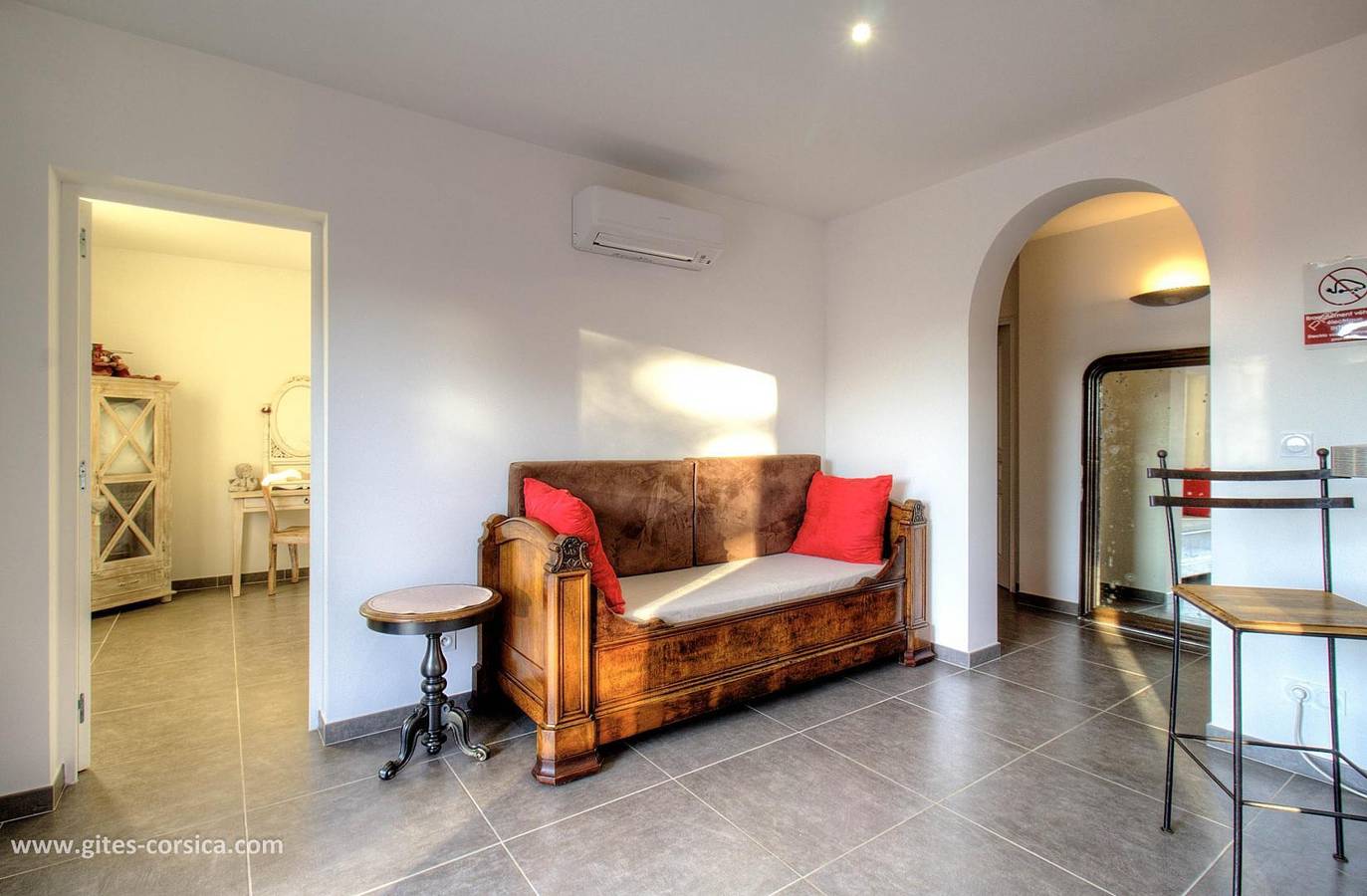 Gemütliche Gite mit Parkplatz und Terrasse in der Nähe des Stadtzentrums in Aregno, Calvi und Umgebung