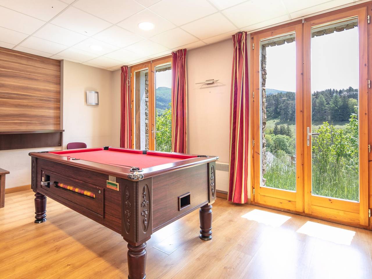 Apartamento entero, Acogedor estudio alpino para una escapada romántica. in Gresse-en-Vercors, Parc naturel régional du Vercors