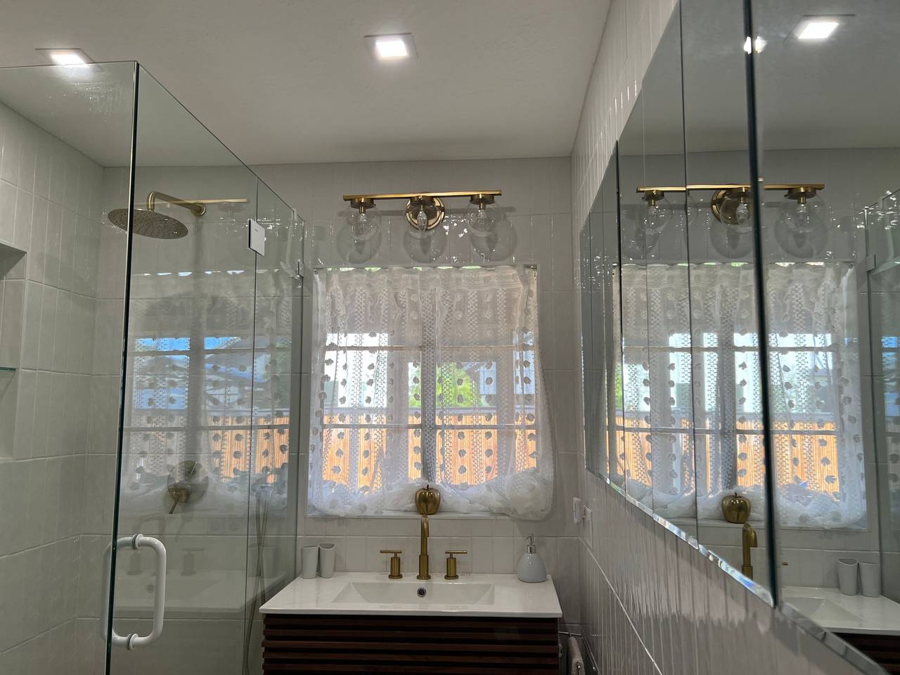 Entire vacation apartment, Ruhiges Zimmer mit tropischem Pool und Strandzugang in Gulfport (FL), Pinellas County