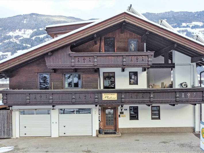 Ferienwohnung für 2 Personen, mit Balkon im Zillertal
