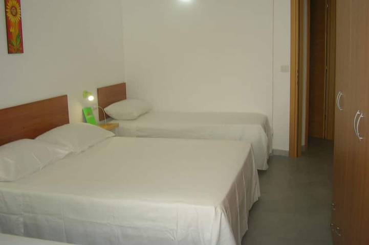 Appartement entier, Helle Kellerwohnung in Sannicola, Golfe de Tarente