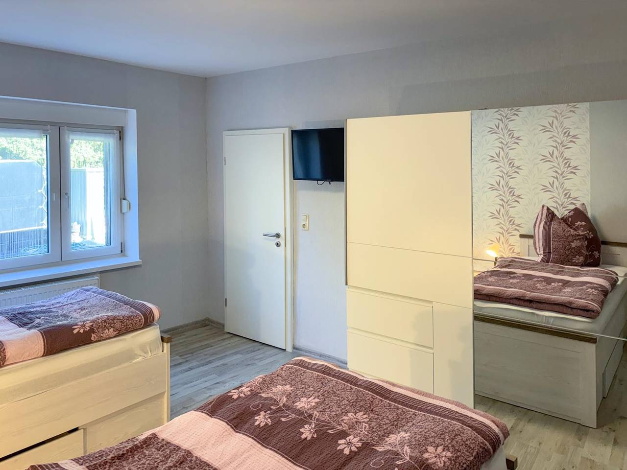 Bungalow mit überdachter Terrasse im Harz in Blankenburg, Harzvorland