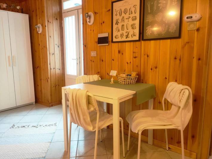 Location de vacances pour 2 personnes, avec terrasse, animaux acceptés à Sondrio - 3