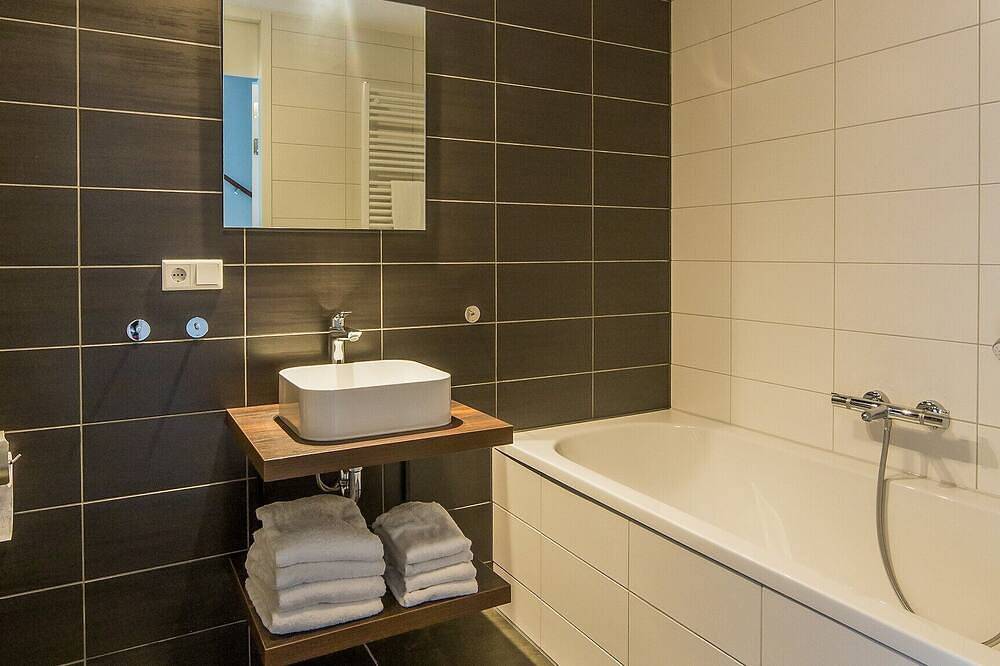 House with sauna - 3 bedrooms / 2 bathrooms in Maastricht, Hoge Kempen