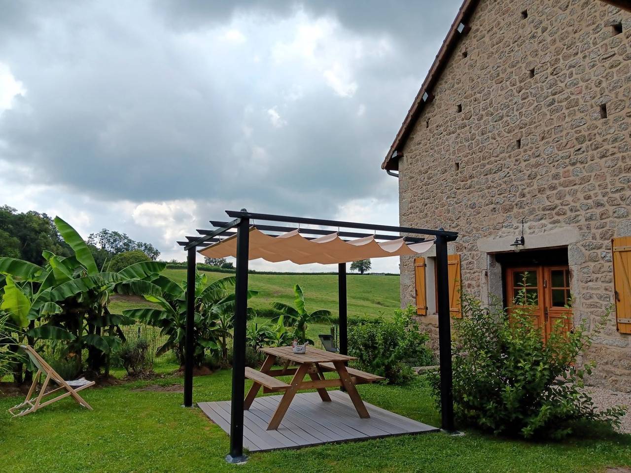 Chambres et Table d'hôtes Les Sentiers de la Brême - Chambre du Bois in Uchon, Autun region