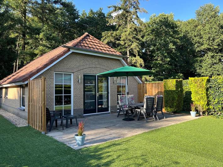 Ferienhaus für 4 Personen, mit Garten und Terrasse