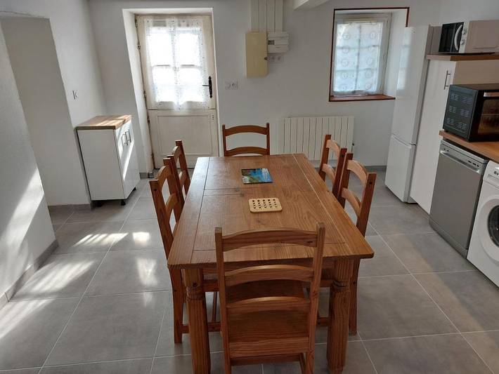 Gîte pour 6 personnes, avec terrasse à Tauxigny - 4