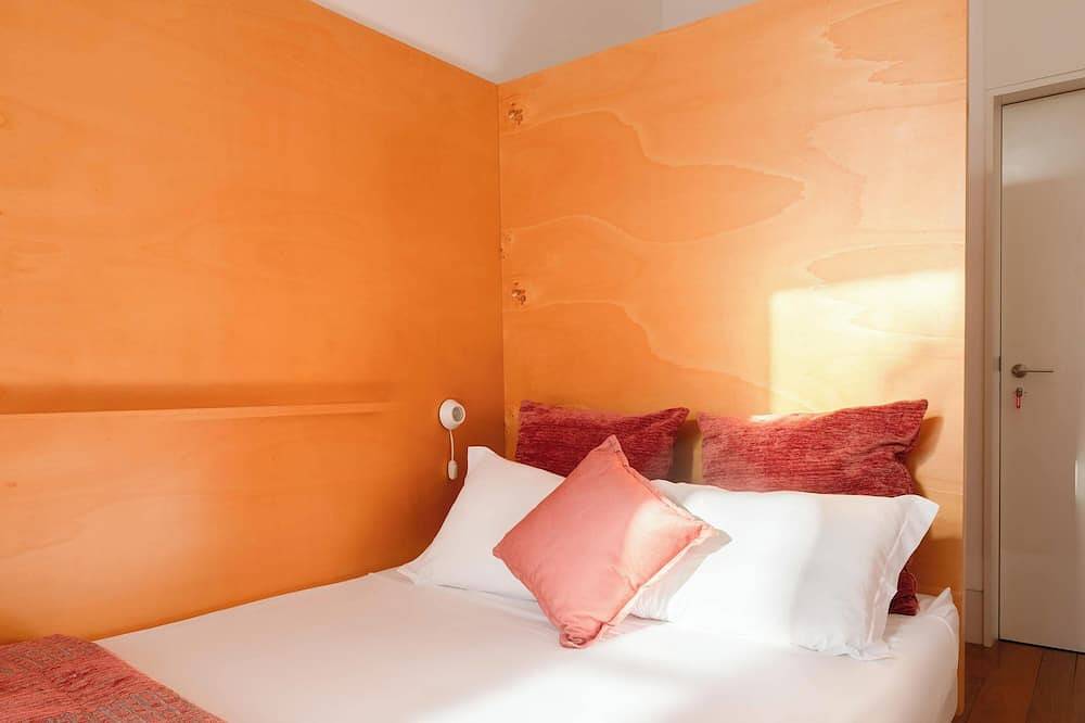 Porto Lounge Hostel - Cozy Bright Room w Balcony in Vitória (Porto), Porto