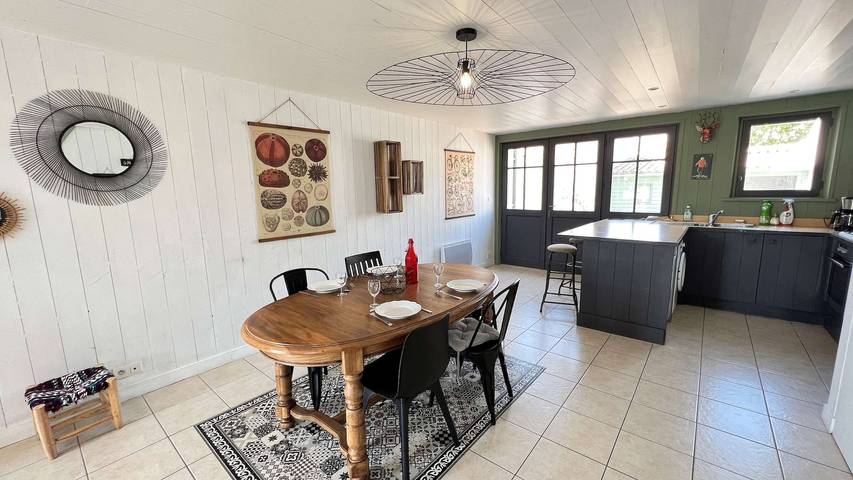 Gîte pour 5 personnes à Le Bois-Plage-en-Ré - 4