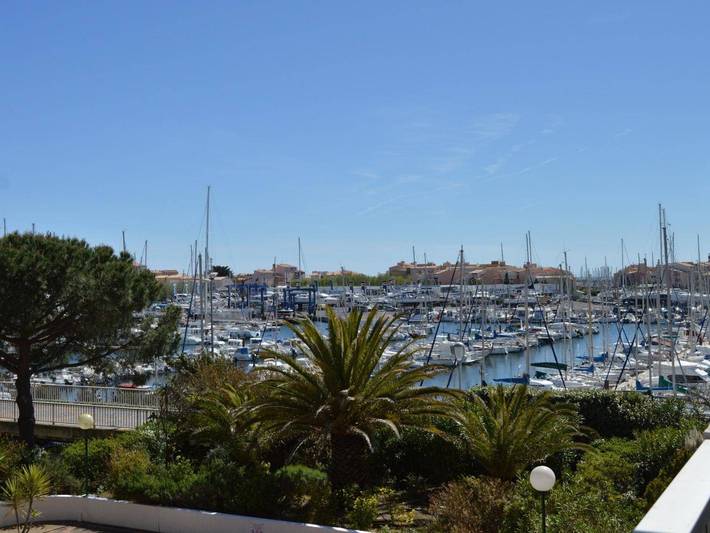 Gîte pour 3 personnes, avec piscine et terrasse dans Port du Cap d'Agde - 2