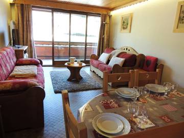 Gîte pour 4 personnes, avec terrasse dans Office De Tourisme Des Gets