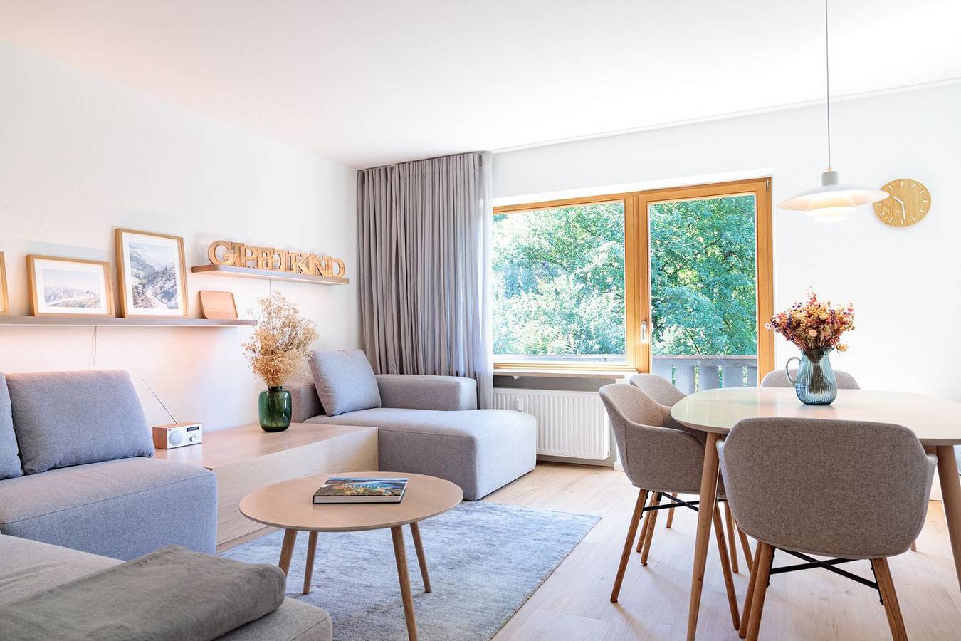 Ganze Wohnung, Zentrumsnahe, moderne und helle Ferienwohnung Gipfelkind in Garmisch in Garmisch-Partenkirchen, Bayerische Alpen