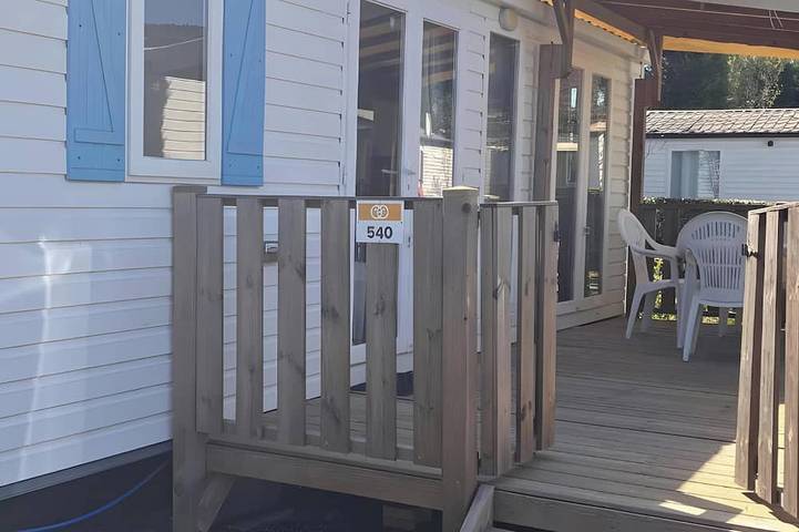 Camping pour 6 personnes à Vic-la-Gardiole