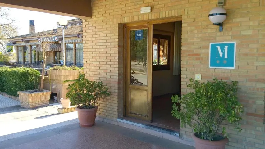 Hotel para 1 personas - 1