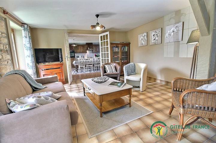 Gîte pour 6 personnes, avec terrasse et jardin, animaux acceptés à Locoal-Mendon - 3