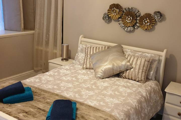 Ferienwohnung für 2 Personen, mit Meerblick und Terrasse im Snowdonia