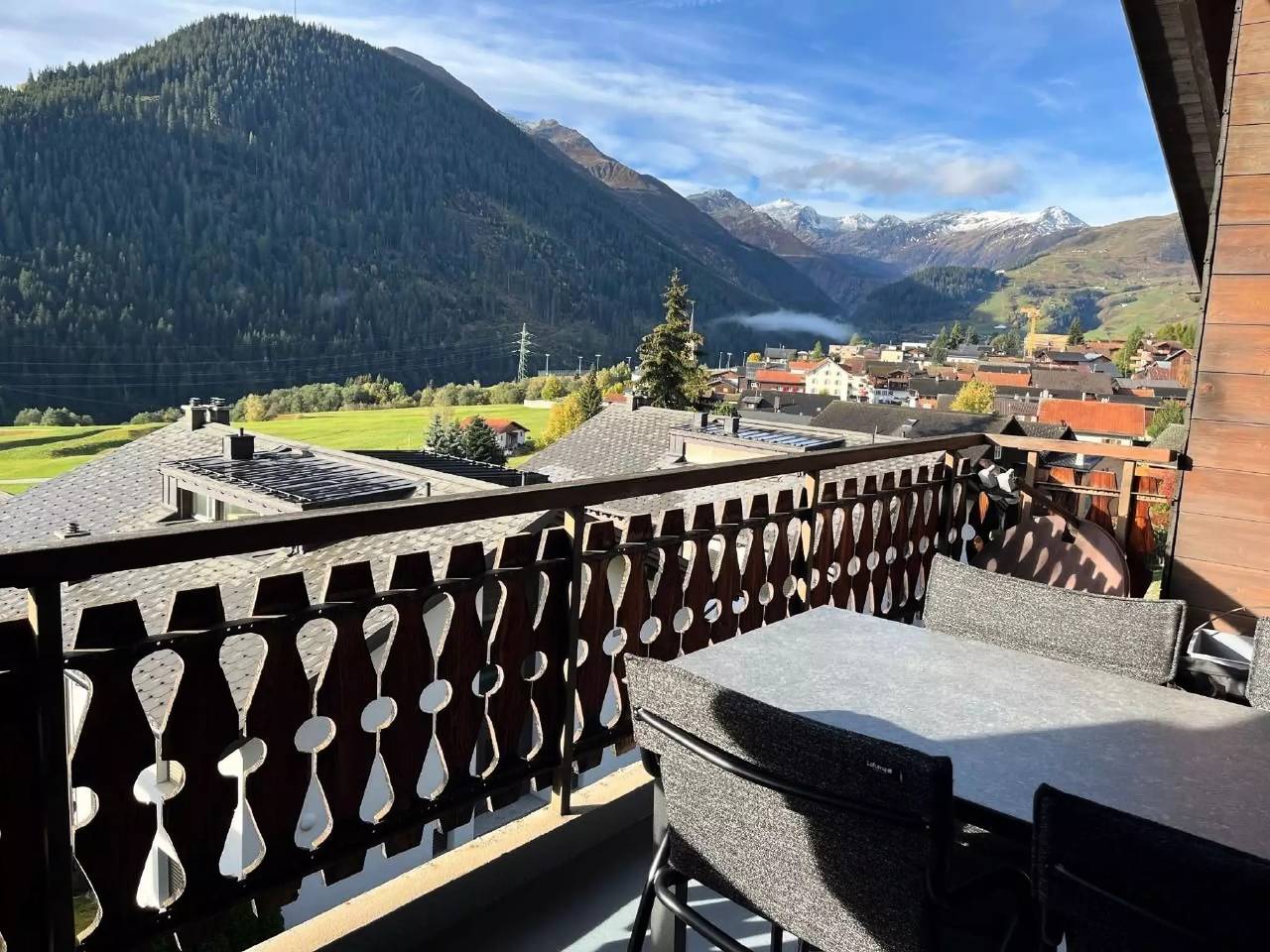 Ganze Wohnung, 3 Zimmer 4 Personen in Sedrun, Tujetsch