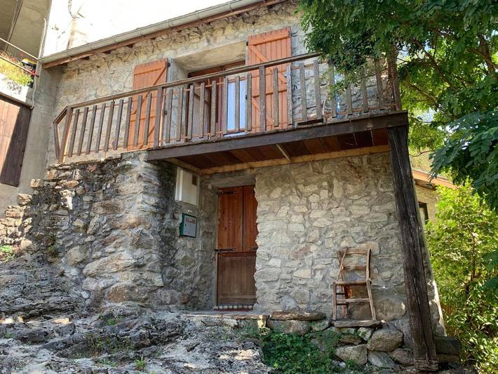 Location de vacances pour 6 personnes, avec jardin et vue à Capoulet-et-Junac