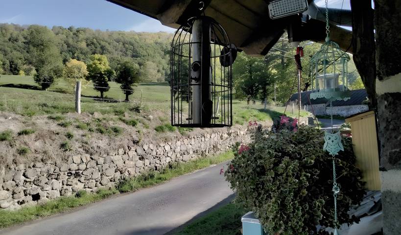Gîte " le Shabby blue" in Saint-Cernin, Région d'Aurillac