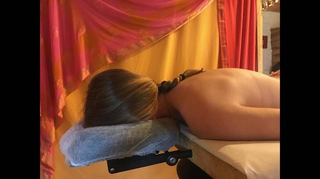 Dormir Ben Aise Hammam Massages in Maillezais, Fontenay-le-Comte