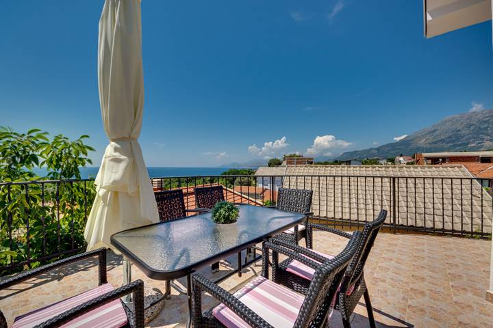 Ferienhaus für 4 Personen, mit Balkon in Montenegro - 2