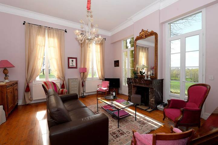 Gîte pour 12 personnes, avec jardin à Néac - 3