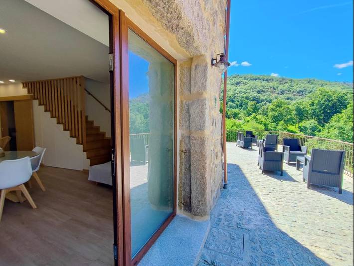 Casa de férias para 5 pessoas, com jardim em Castro Laboreiro