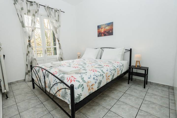 Ferienwohnung für 2 Personen, mit Garten und Balkon