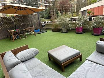 Gîte pour 6 personnes, avec terrasse à La Celle-Saint-Cloud