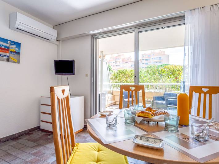 Ferienwohnung für 4 Personen, mit Ausblick und Terrasse sowie Garten in Giens - 3