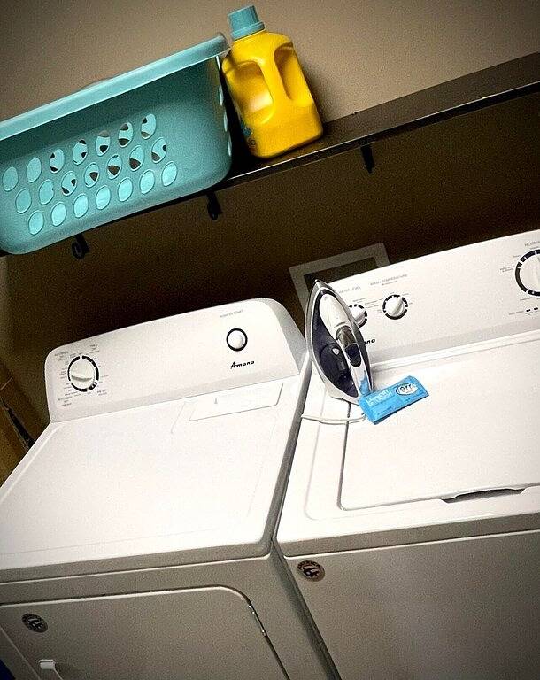 Log cabin for 12 people, with pool and balcony in Pigeon Forge